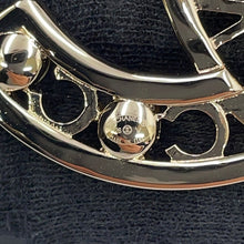 将图像加载到图库查看器中，CHANEL CC Logo BroochAB4879-B04130-N8975 Gold Plated Rhinestone Faux Pearl
