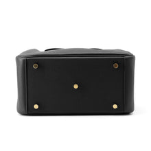 Load image into Gallery viewer, HERMES Lindy Black Taurillon Clemence Size 26
