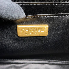 将图像加载到图库查看器中，CHANEL Matelasse Sequins Shoulder Bag BlackA01112 Lambskin Satin Sequins Size 25
