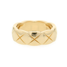 Load image into Gallery viewer, CHANEL Coco Crush Collection Ring Size 51/#11 MediumJ10864 18K Yellow Gold
