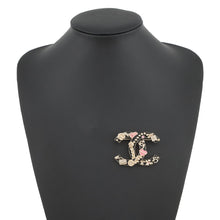 Load image into Gallery viewer, CHANEL CC Logo Strass Brooch BlackABD353-B16656-NY261 Gold Plated Rhinestone Faux Pearl
