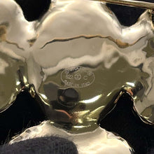 将图像加载到图库查看器中，CHANEL CC Logo Heartshall BroochAB7517 Gold Plated Faux Pearl
