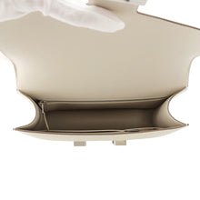 Load image into Gallery viewer, HERMES Constance Miroir Craie Epsom Size 24
