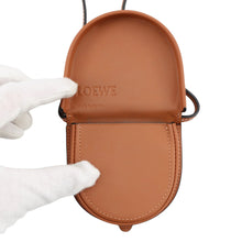 Load image into Gallery viewer, LOEWE heel pouch Tan109.54.T15 Leather
