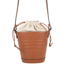 Load image into Gallery viewer, LOEWE Jardinier Pocket Shoulder Bag TanA630G43X01 Calf Leather
