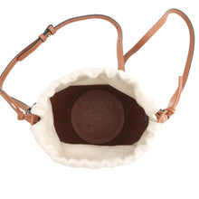 Load image into Gallery viewer, LOEWE Jardinier Pocket Shoulder Bag TanA630G43X01 Calf Leather
