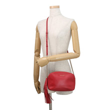 将图像加载到图库查看器中，JIMMY CHOO Atini Shoulder Bag Red Leather
