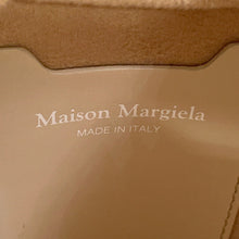 将图像加载到图库查看器中，Maison Margiela Maison Margiela Fire Bucket Bag Shoulder Bag BeigeSB3WG0042P5135T2086 Enamel Leather Size Mini

