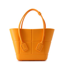 将图像加载到图库查看器中，Bottega Veneta Arco Tote Bag Tangerine691194V14I07010 Rubber Size Mini
