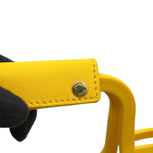 将图像加载到图库查看器中，FENDI basket Yellow8BH389 Plastic Leather Size Medium
