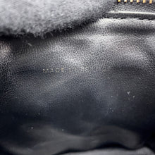 将图像加载到图库查看器中，CHANEL CC Logo vanity bag BlackA01998 Caviar Leather
