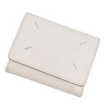 Load image into Gallery viewer, Maison Margiela Maison Margiela 4-Stitch Tri-fold Wallet WhiteSA3UI0010P4455T1003 Leather
