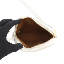 将图像加载到图库查看器中，CELINE Triomphe Camera Bag Brown/White191522 PVC Leather
