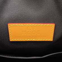 将图像加载到图库查看器中，LOUIS VUITTON Randonnee Messenger NIGOCollaboration BrownM45968 Monogram stripe
