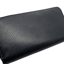将图像加载到图库查看器中，LOUIS VUITTON Zippy Wallet Noir/Hot pinkM64838 Epi Leather
