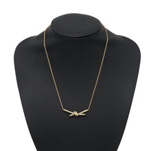 将图像加载到图库查看器中，TIFFANY&amp;Co. Knot Pendant68887216 18K Yellow Gold
