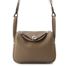 Load image into Gallery viewer, HERMES Lindy Etoupe Taurillon Clemence Size Mini
