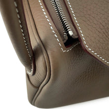 Load image into Gallery viewer, HERMES Lindy Etoupe Taurillon Clemence Size Mini
