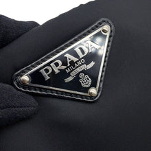 将图像加载到图库查看器中，PRADA Bomber ChainShoulder Black1BF082 Nylon
