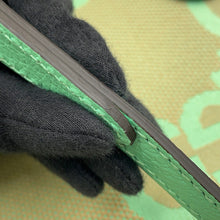 将图像加载到图库查看器中，GUCCI Jumbo GG Canvas Mini Tote Beige/Light Green671623 Jumbo GG Canvas Leather
