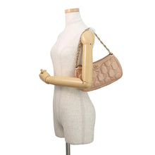 Load image into Gallery viewer, GUCCI GGMatelasse 2WAYBag Beige735049 Leather
