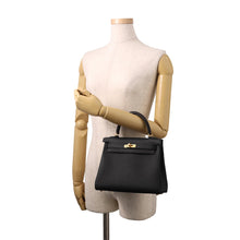将图像加载到图库查看器中，HERMES Kelly Retourne Black Togo Leather Size 25
