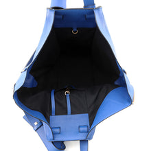将图像加载到图库查看器中，LOEWE hammock Blue387.30.T38 Leather Size Medium
