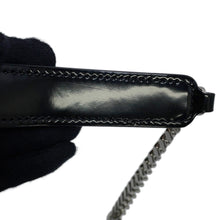 将图像加载到图库查看器中，SAINT LAURENT PARIS Vicky Chain Shoulder Bag Black538439AACIE1000 Patent Leather Size Small
