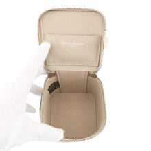 Load image into Gallery viewer, Maison Margiela Maison Margiela 4-Stitch Cube Bag BeigeSA2VL0012P6799T2019 Leather Size Mini
