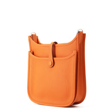 Load image into Gallery viewer, HERMES Evelyne 3 Orange Taurillon Clemence Size 23

