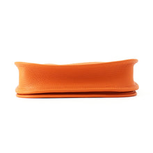 Load image into Gallery viewer, HERMES Evelyne 3 Orange Taurillon Clemence Size 23
