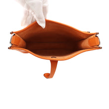 Load image into Gallery viewer, HERMES Evelyne 3 Orange Taurillon Clemence Size 23
