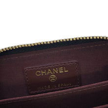 将图像加载到图库查看器中，CHANEL Matelassé Classic Zip Coin Purse BlackAP0216-Y01864-C3906 Caviar Leather
