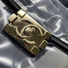 将图像加载到图库查看器中，CHANEL Shoulder Transparent/BlackA67557 Plastics Size Mini
