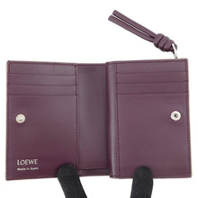 将图像加载到图库查看器中，LOEWE Knot Compact Wallet Clay/PlumCEM1NCWX01 Shiny Nappa Calf Leather
