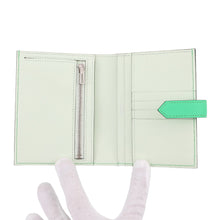 Load image into Gallery viewer, HERMES Bean Compact Verso Vert Comics/Vert FizzH076220CKBA Epsom
