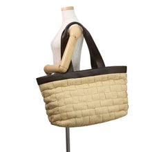 将图像加载到图库查看器中，Bottega Veneta INTRECCIATO Cassette Tote Bag Natural/Fondente730874V2OC1 Raffia Leather
