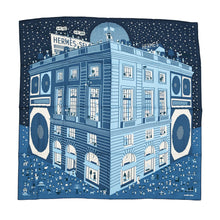 将图像加载到图库查看器中，HERMES Giant Square Fauve Party Size 100 Ciel/Marine/WhiteH103808T Cashmere70% Silk30%
