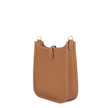将图像加载到图库查看器中，HERMES Evelyne Short Gold Taurillon Clemence Size TPM
