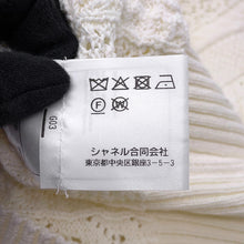 Load image into Gallery viewer, CHANEL Coco Beach Short-Sleeve Knit Size 36 WhiteP76924 Cotton100%
