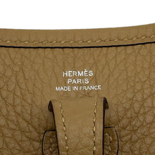 将图像加载到图库查看器中，HERMES Evelyne Long Dune Taurillon Clemence Size TPM
