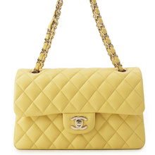 将图像加载到图库查看器中，CHANEL Matelasse W Flap ChainShoulder Bag YellowA01113 Caviar Leather Size 23
