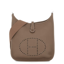 Load image into Gallery viewer, HERMES Evelyne3 Etoupe Taurillon Clemence Size PM
