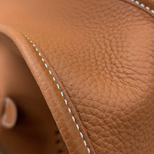将图像加载到图库查看器中，HERMES Evelyne3 Gold Taurillon Clemence Size PM
