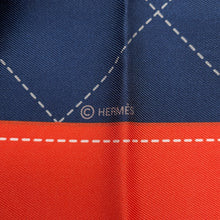 将图像加载到图库查看器中，HERMES Carre Double Face Taps de Selle Size 90 Vert/Marine/Orange Silk100%
