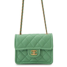 将图像加载到图库查看器中，CHANEL Matelasse ChainShoulder Bag GreenAS2356 Caviar Leather
