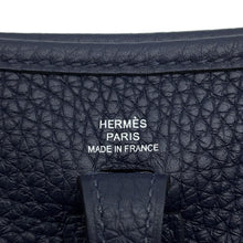 将图像加载到图库查看器中，HERMES Evelyne Amazon Long Maxi Quadrille Blue Nuit Taurillon Clemence Size TPM

