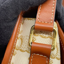 将图像加载到图库查看器中，CELINE Triomphe Falco Shoulder White/Brown191502 PVC Leather Size Medium
