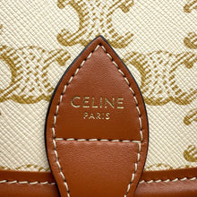 将图像加载到图库查看器中，CELINE Triomphe Falco Shoulder White/Brown191502 PVC Leather Size Medium
