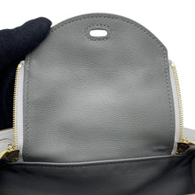 将图像加载到图库查看器中，HERMES Lindy Verso Gris Perle/Gris Meyer Swift Leather Size Mini
